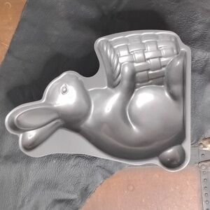 Silver Bunny Cake Pan
